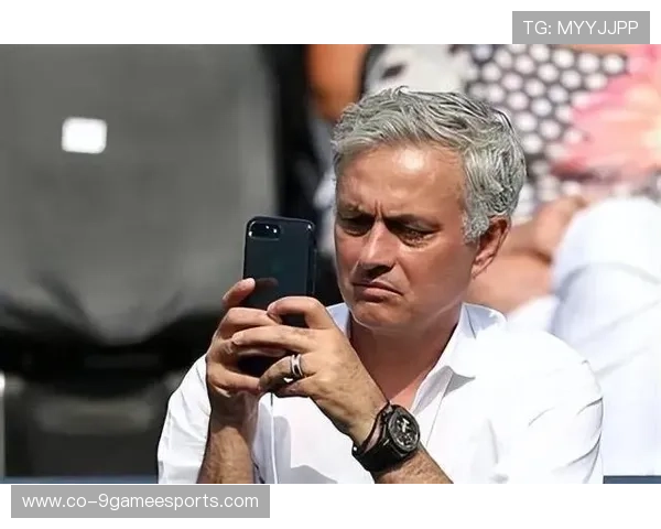 足球场上的渣男代表盘点：那些情感波折不断的球星故事