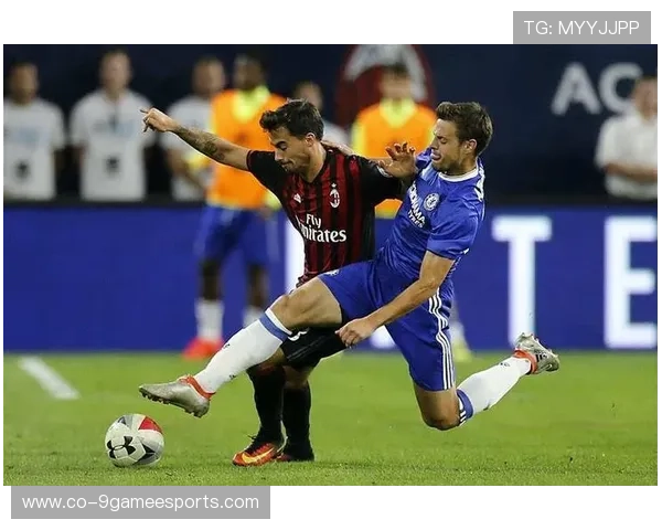 足球球星经典转球技巧解析与动作用法图解教学 足球球星经典转球技巧解析与动作用法图解教学